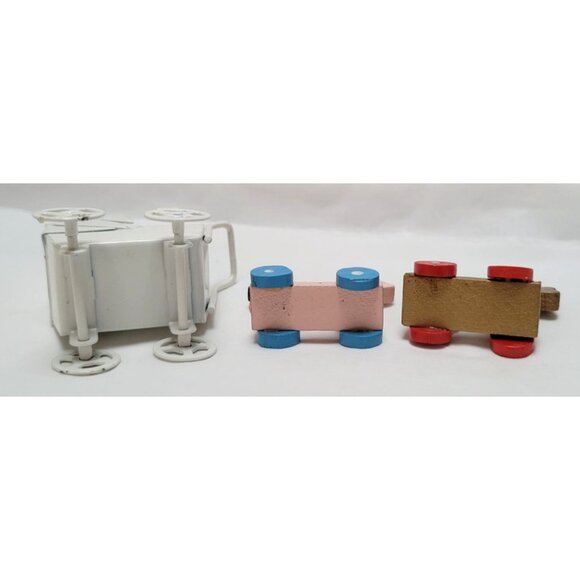 Vintage Lot of 3 Miniature Dollhouse Baby Carriage and Wood Toy Horses - Picture 8 of 8